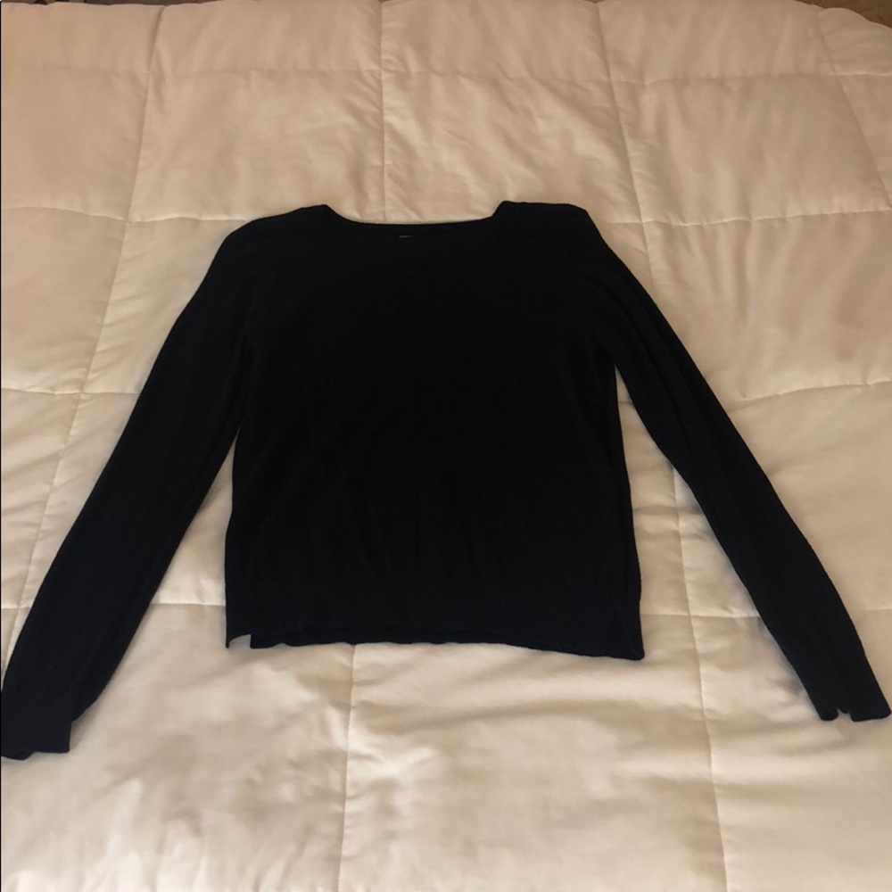 WORN ONCE navy blue thinner sweater from H&M